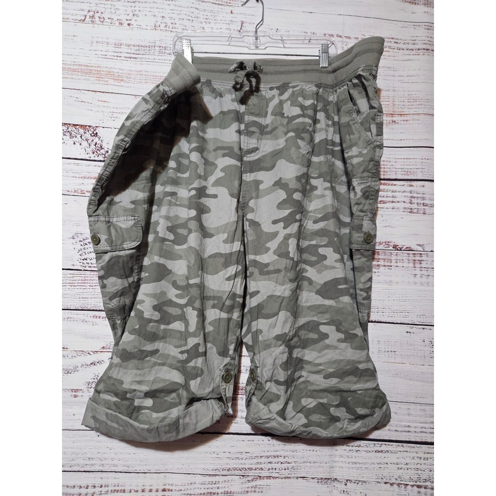 Woman Within Green Camo Cargo Capri Pants Plus Size 28W Elastic Waist Cotton